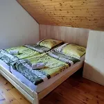 V Pensionu U Holzaepfelu * Červený Kostelec
