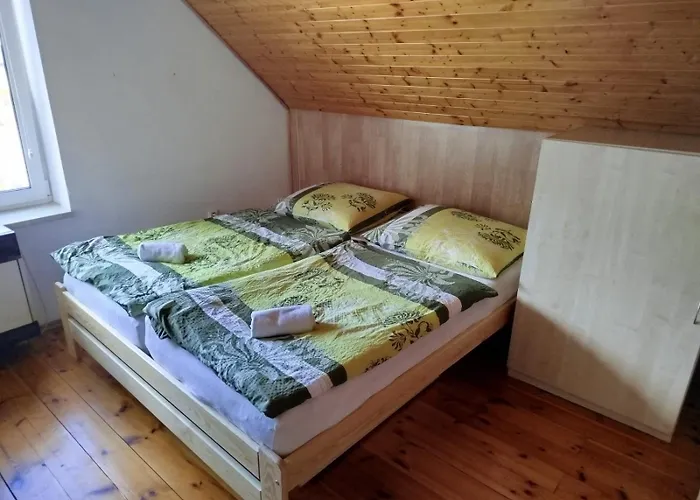 V Pensionu U Holzaepfelu * Červený Kostelec